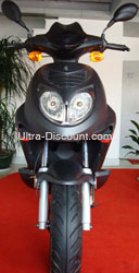 Scooter 125 ccm, schwarz Bilder 3