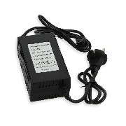 Ladegert 12V 2A  XLR-Stecker fur pocket replik R1